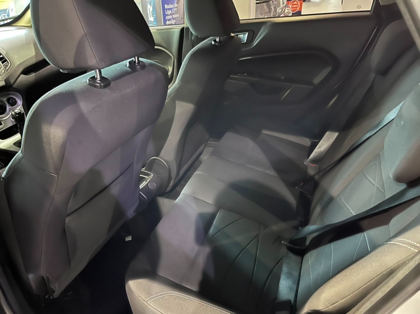 ford fiesta 1.6 se sedan 16v flex 4p manual 1.5 20158