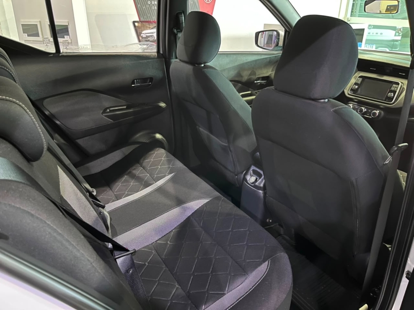 nissan kicks 1.6 16v flexstart s 4p xtronic 1.5 flex automatico 20207
