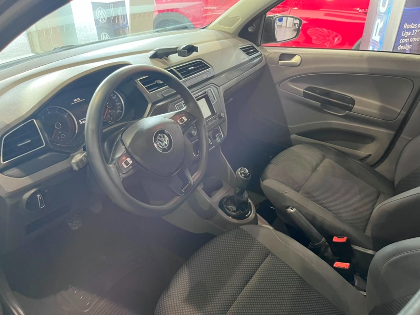 volkswagen voyage 1.6 msi totalflex comfortline 4p manual flex 20174