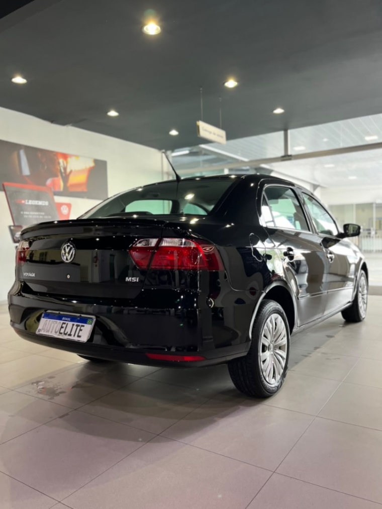 volkswagen voyage 1.6 msi totalflex comfortline 4p manual flex 20173