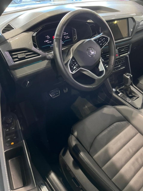 volkswagen taos 1.4 250 tsi total flex highline automatico 4p 20244