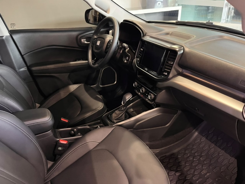 fiat toro 1.3 turbo 270 flex volcano at6 4p automatico 20266