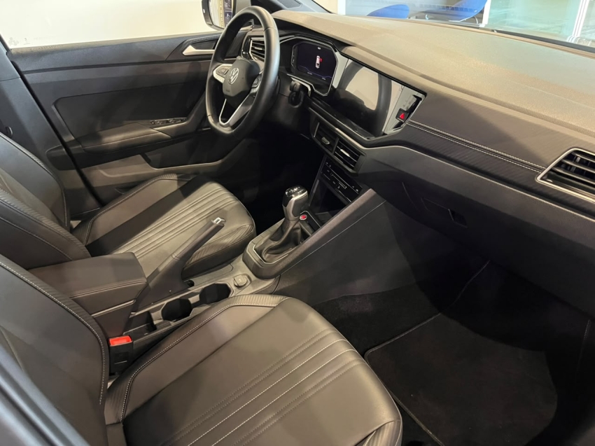 volkswagen nivus 1.0 200 tsi total flex highline automatico 9.9 4p 20266