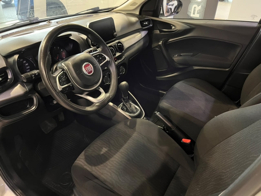 fiat cronos 1.8 e.torq flex drive at6 4p automatico 20194