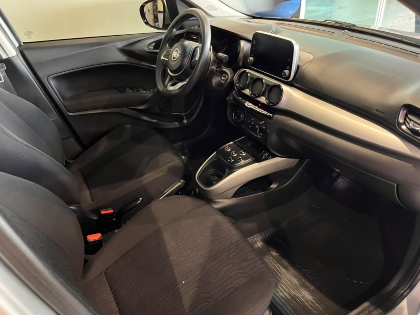 fiat cronos 1.3 firefly flex drive gsr 4p semiautomatico 20206