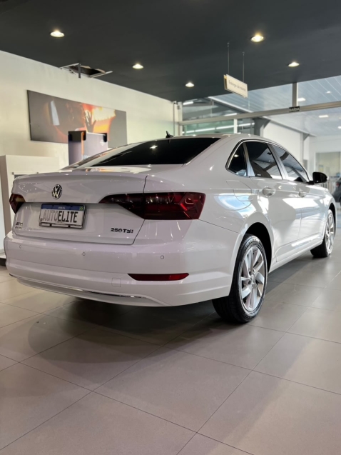 volkswagen jetta 1.4 250 tsi total flex comfortline tiptronic 4p automatico 20183
