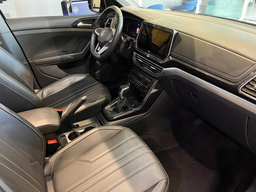 volkswagen t-cross 1.4 250 tsi total flex highline automatico 4p 20255