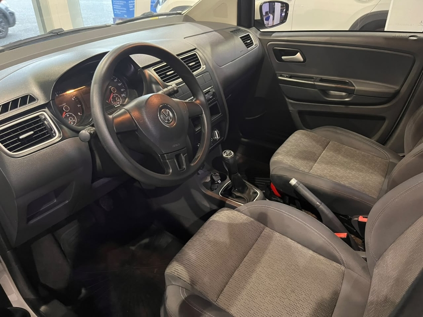 volkswagen fox 1.0 mi trend 8v flex 4p manual 9.9 20134