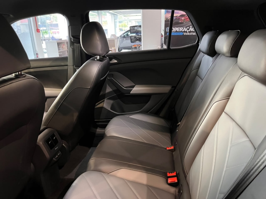 volkswagen t-cross 1.0 200 tsi total flex comfortline automatico 9.9 4p 20255