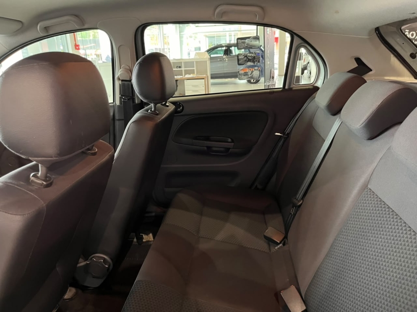 volkswagen gol 1.6 16v msi totalflex 4p automatico flex 20217