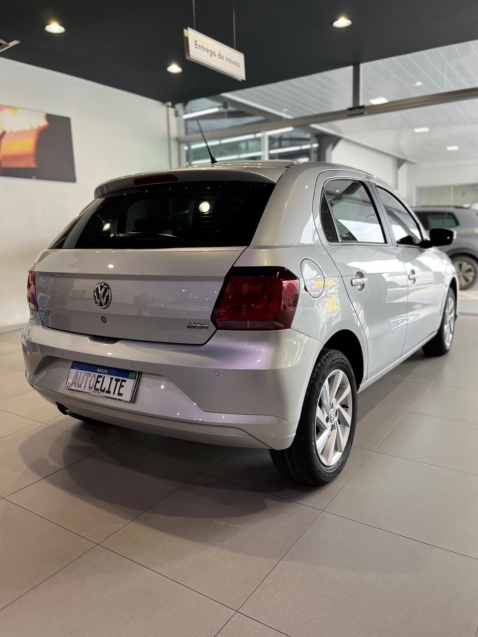 volkswagen gol 1.6 16v msi totalflex 4p automatico flex 20212