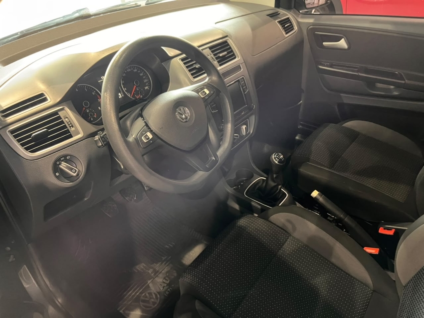 volkswagen fox 1.6 msi total flex connect 4p manual 9.9 20194