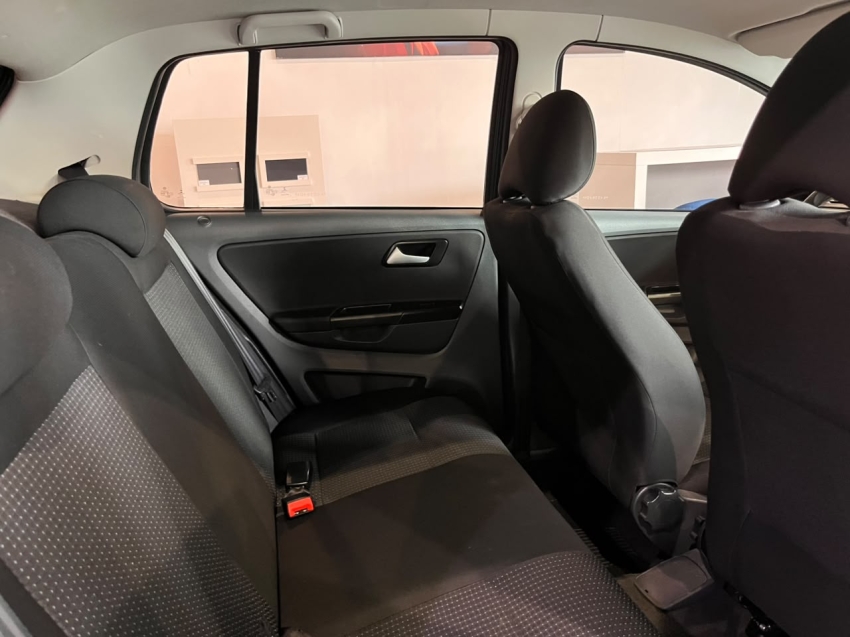 volkswagen fox 1.6 msi total flex connect 4p manual 9.9 20196