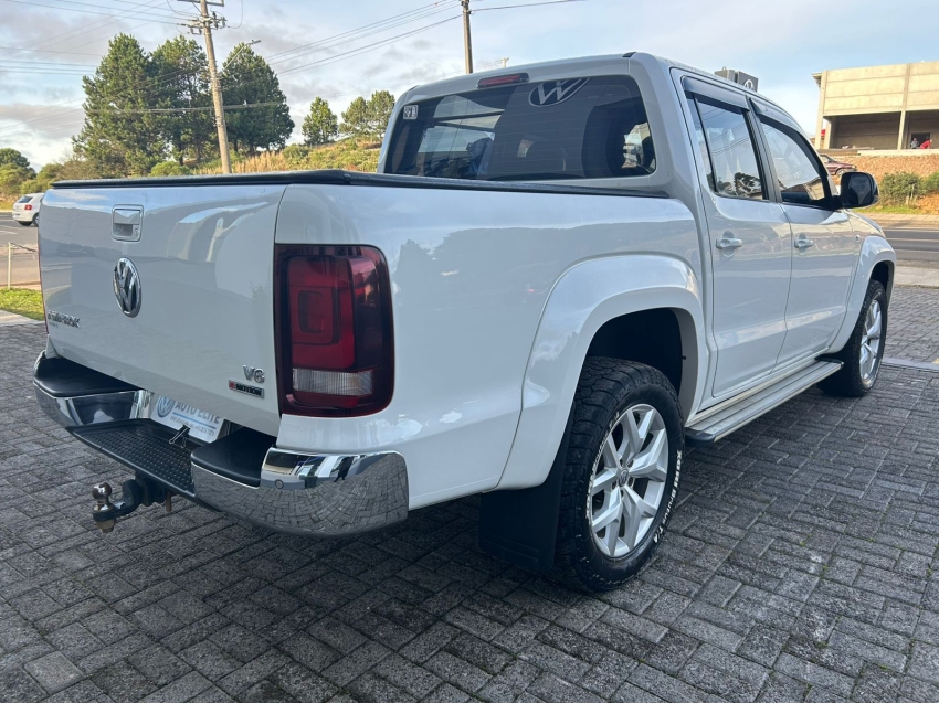 volkswagen amarok 3.0 v6 tdi diesel highline cd 4motion automatico 2.0 5p 2021