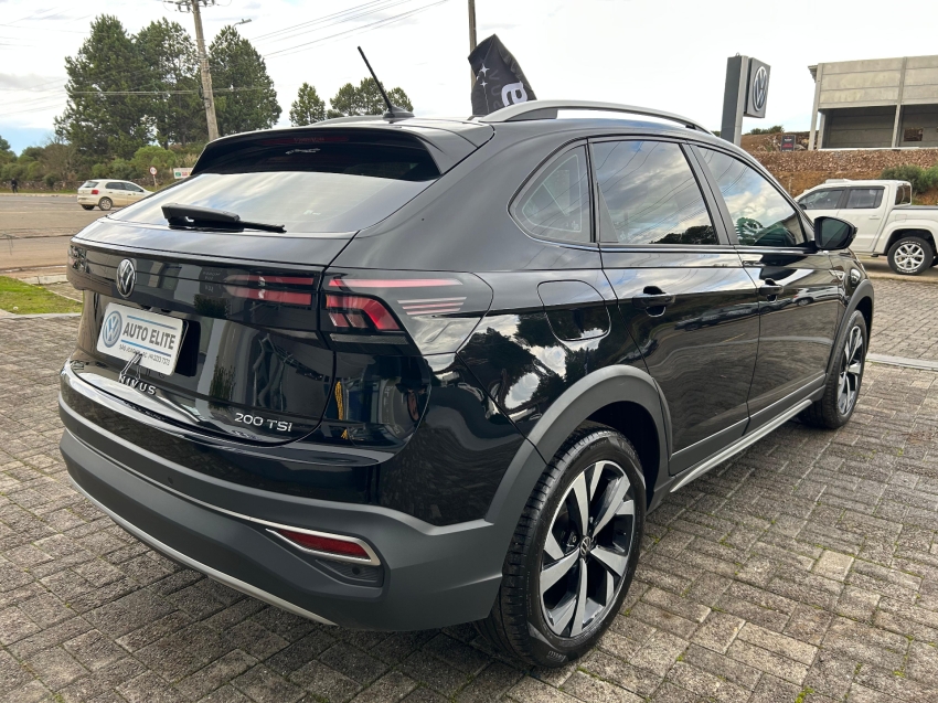 volkswagen nivus 1.0 200 tsi total flex highline automatico 5p 2023