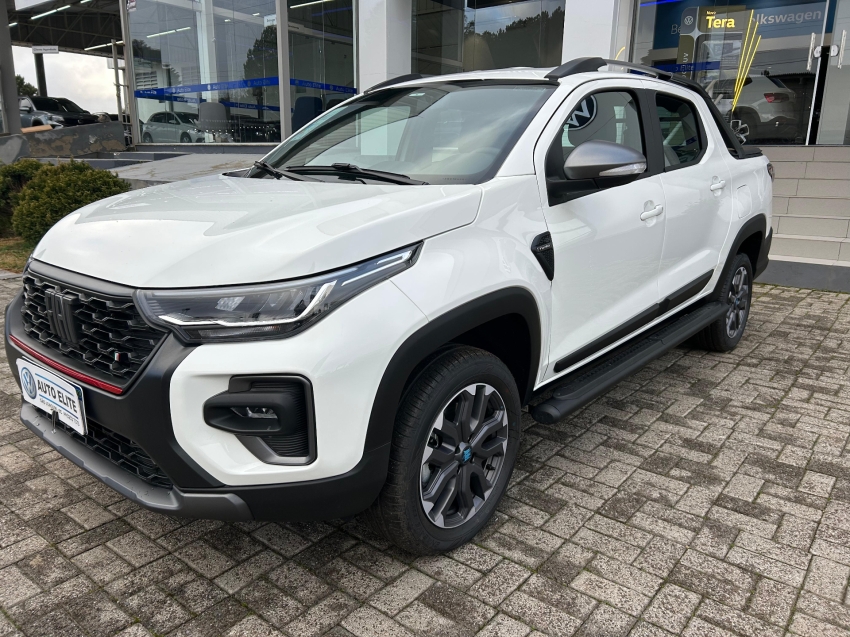 fiat strada 1.0 turbo 200 flex ultra cd cvt 1.3 5p automatico 2025