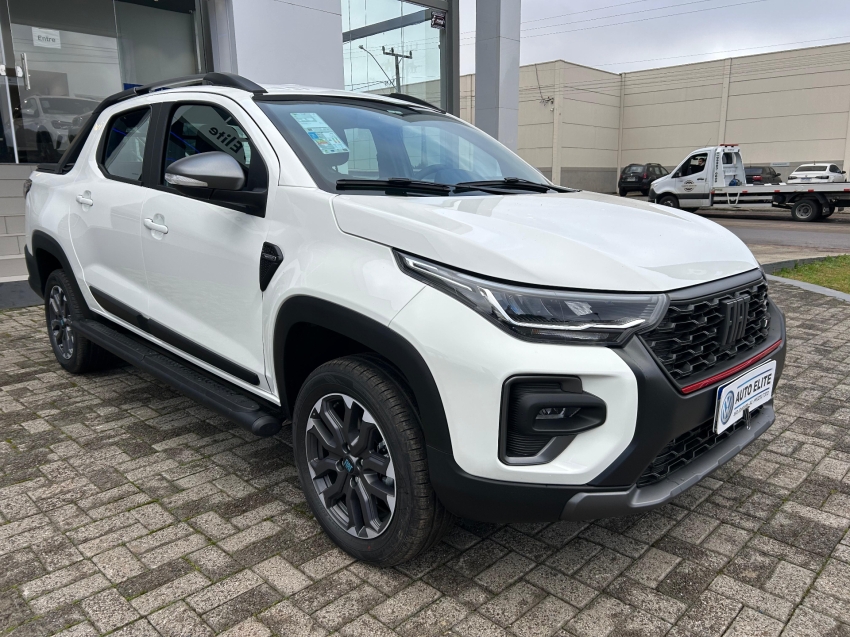fiat strada 1.0 turbo 200 flex ultra cd cvt 1.3 5p automatico 2025