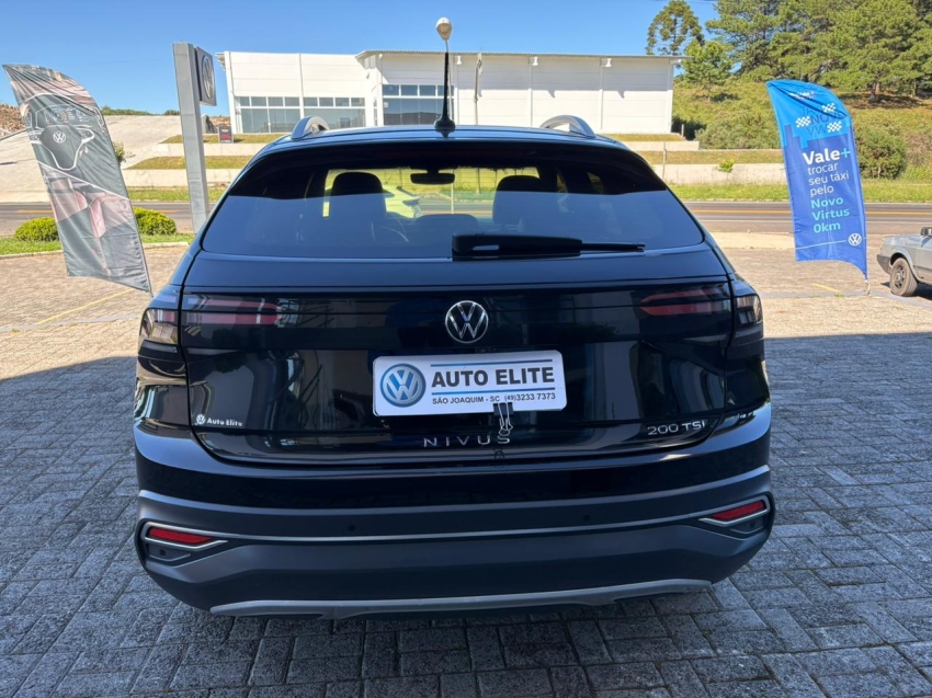 volkswagen nivus 1.0 200 tsi total flex highline automatico 5p 20233