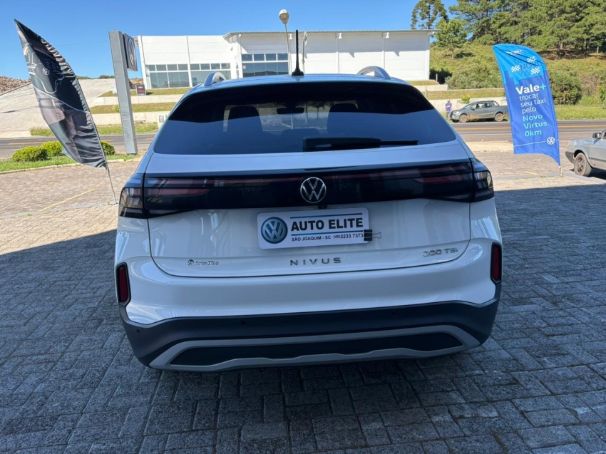 volkswagen nivus 1.0 200 tsi total flex highline automatico 5p 20253