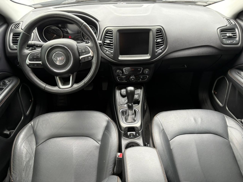 jeep compass 2.0 16v diesel longitude 4x4 automatico 1.8 5p 20176
