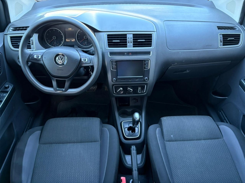 volkswagen fox 1.6 msi total flex connect 4p i-motion 5p semiautomatico 20185