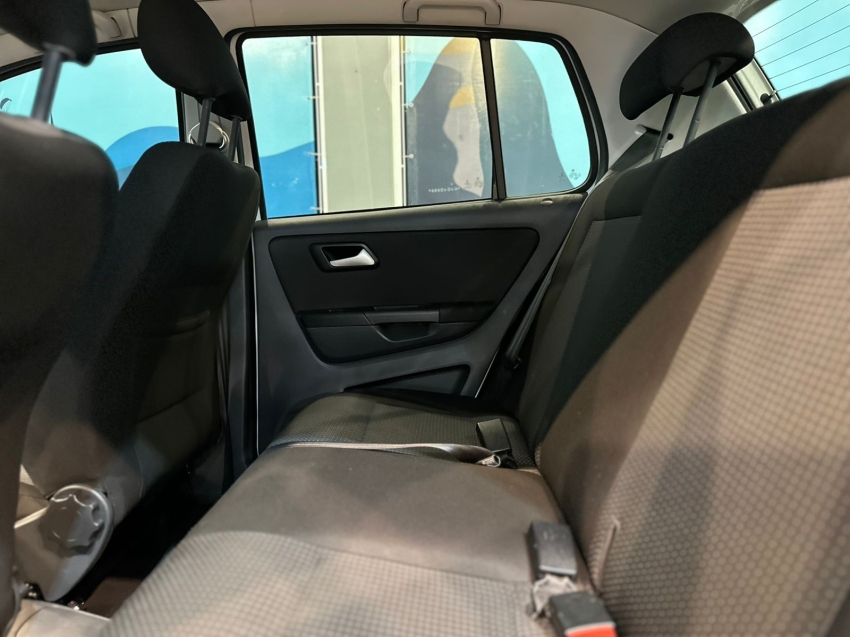 volkswagen fox 1.6 msi total flex connect 4p manual 2019