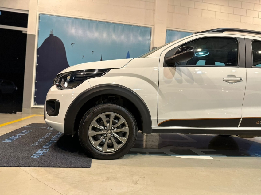 fiat mobi 1.0 evo flex trekking manual 4p 2025