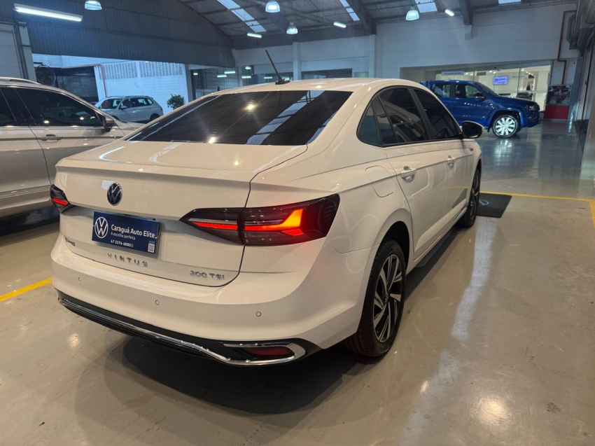 volkswagen virtus 1.0 200 tsi highline automatico flex 4p 2024