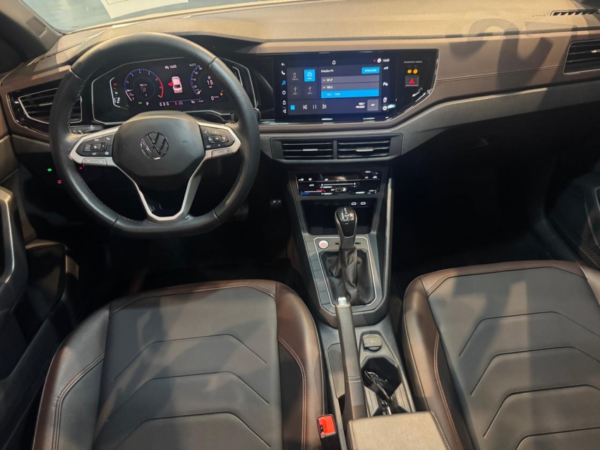 volkswagen virtus 1.0 200 tsi highline automatico flex 4p 2024