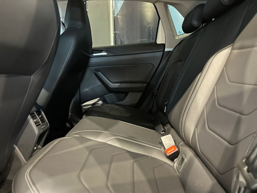 volkswagen polo 1.0 170 tsi highline automatico flex 4p 2024