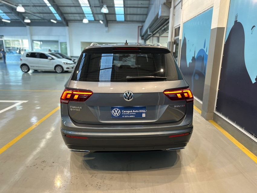 volkswagen tiguan 1.4 250 tsi total flex allspace comfortline tiptronic 4p automatico 2018