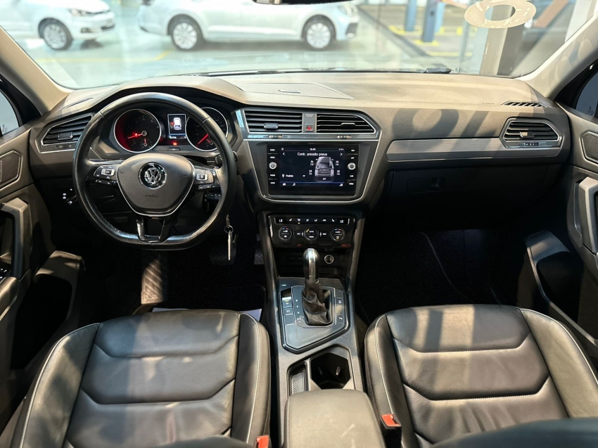 volkswagen tiguan 1.4 250 tsi total flex allspace comfortline tiptronic 4p automatico 2018