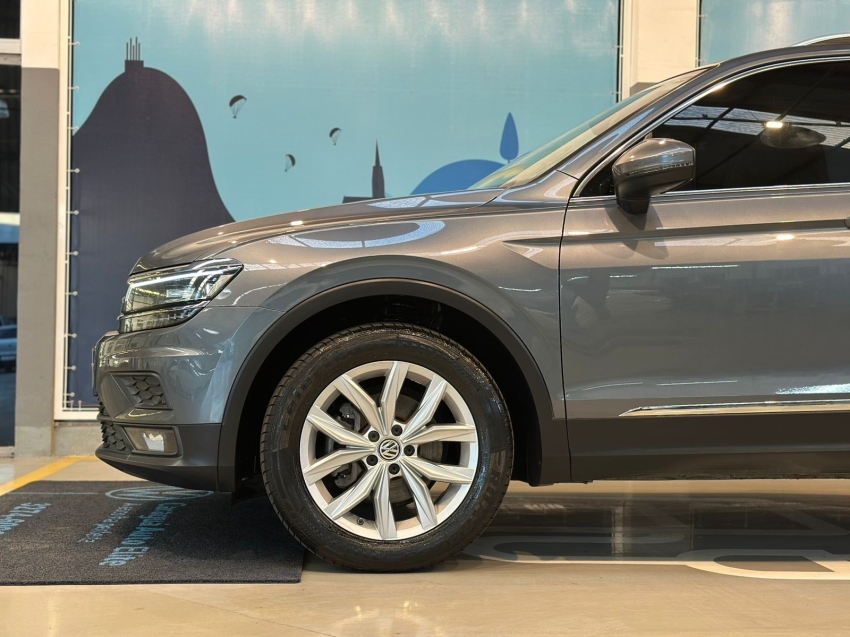 volkswagen tiguan 1.4 250 tsi total flex allspace comfortline tiptronic 4p automatico 2018