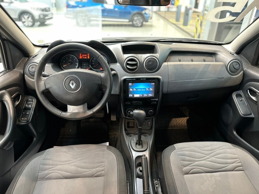 renault duster 2.0 dynamique 4x2 16v flex 4p automatico 2015