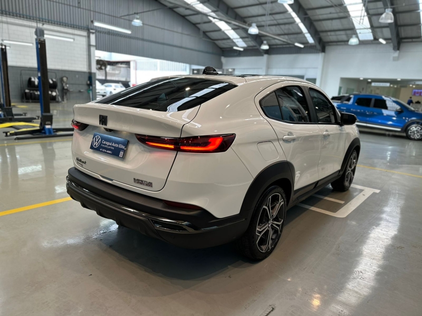 fiat fastback 1.0 turbo 200 flex impetus cvt 4p automatico 2025