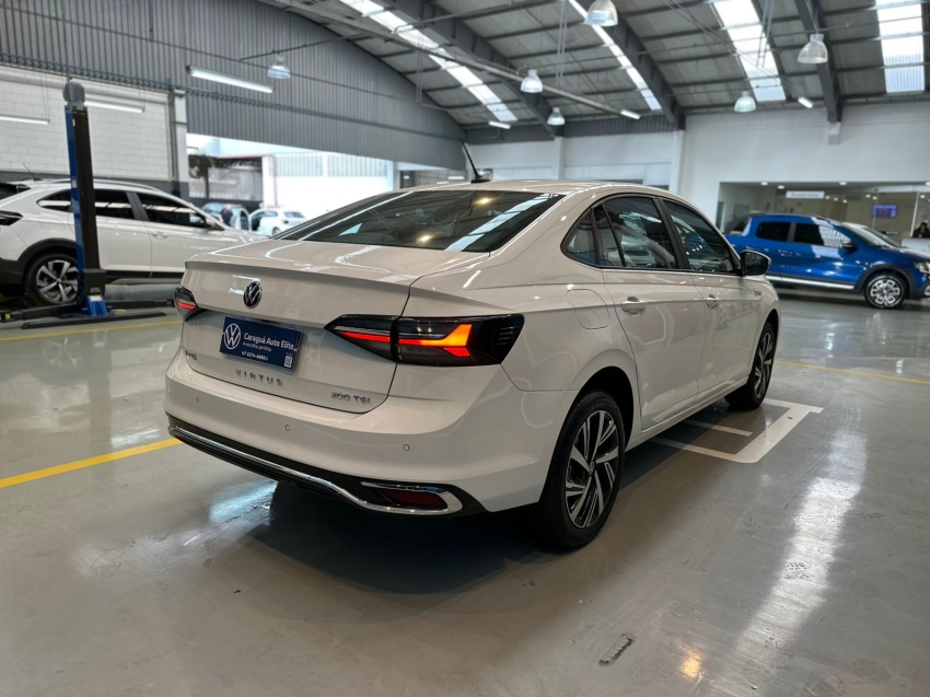 volkswagen virtus 1.0 200 tsi highline automatico flex 4p 2024