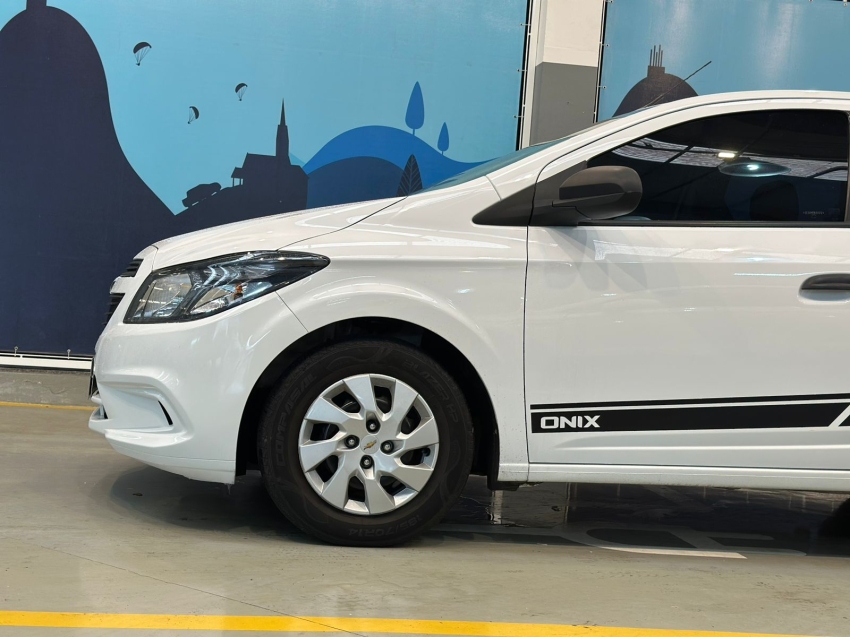 chevrolet onix 1.0 mpfi joy 8v flex 4p manual 2019