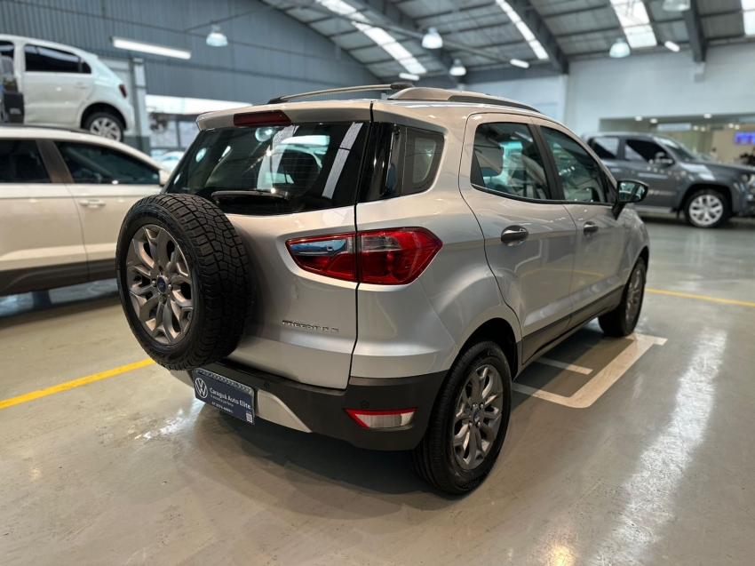ford ecosport 1.6 freestyle 16v flex 4p manual 2015