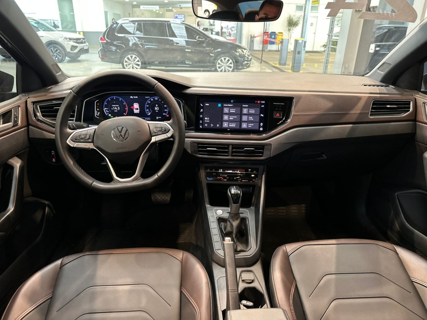 volkswagen virtus 1.0 200 tsi highline automatico flex 4p 2024