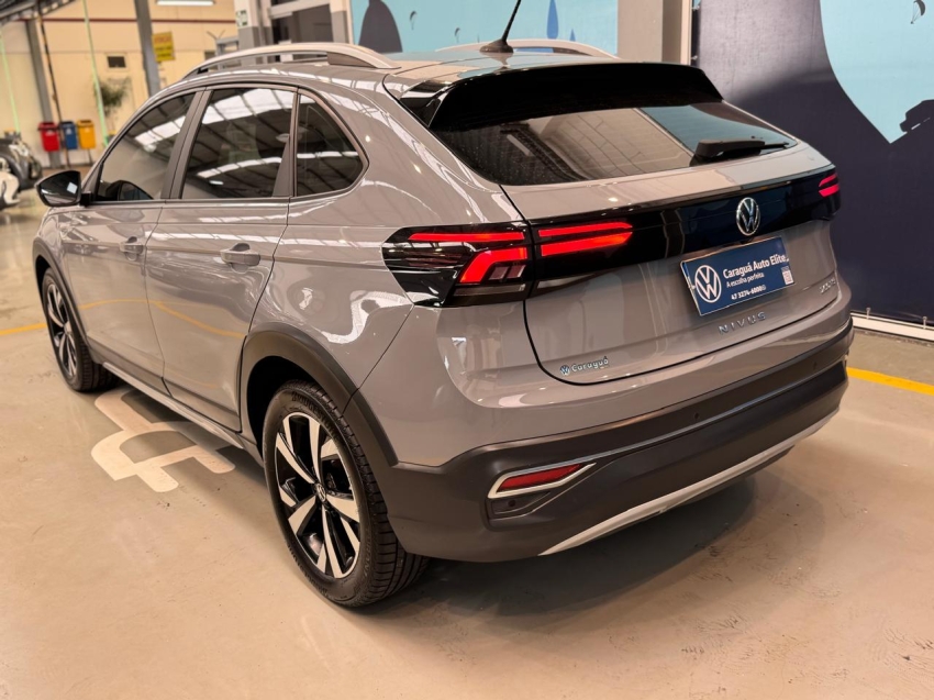 volkswagen nivus 1.0 200 tsi total flex highline automatico 4p 20214