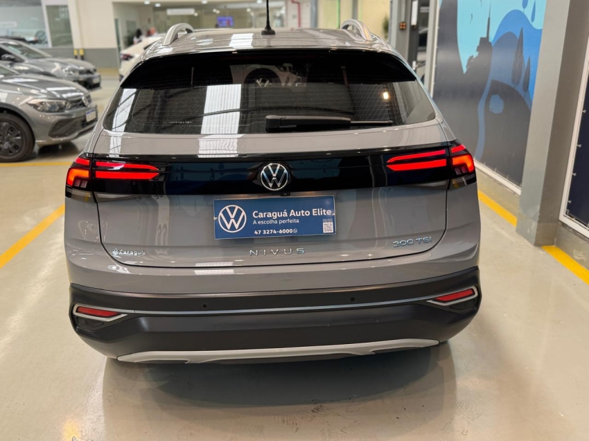 volkswagen nivus 1.0 200 tsi total flex highline automatico 4p 20213