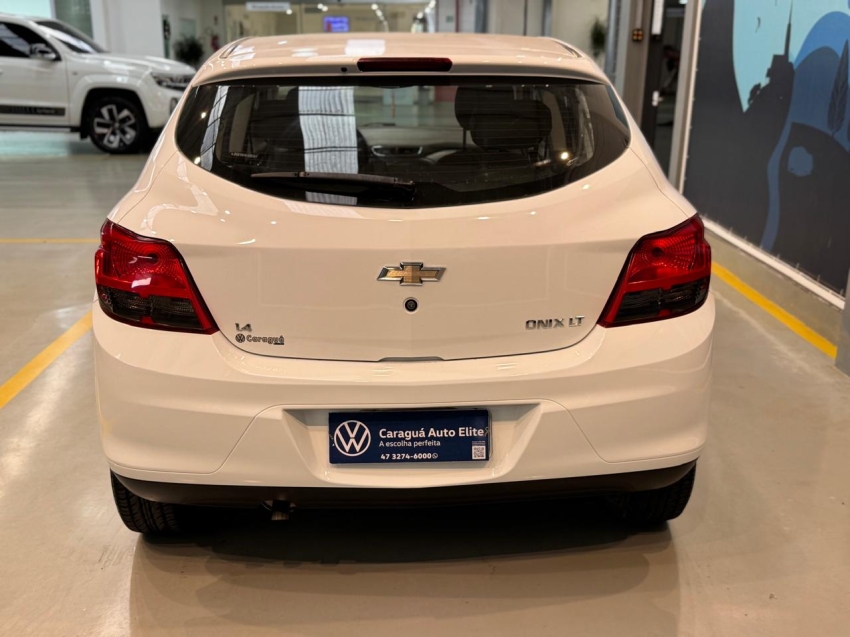 chevrolet onix 1.0 mpfi lt 8v flex 4p manual 20152