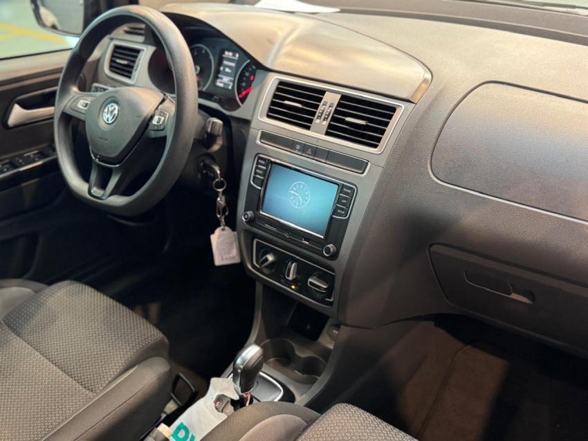 volkswagen fox 1.6 msi total flex connect 4p i-motion automatico 20198