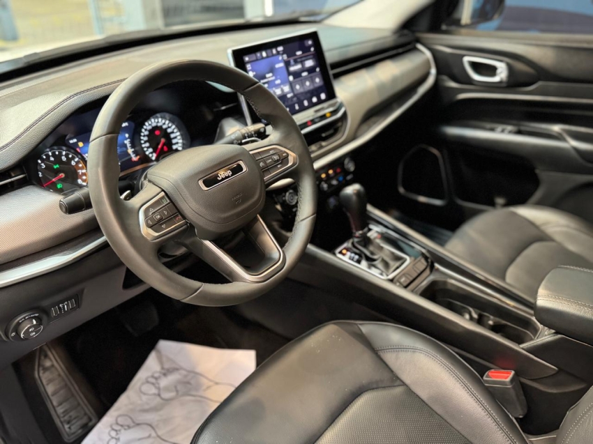 jeep compass 1.3 t270 turbo flex longitude at6 4p automatico 20227