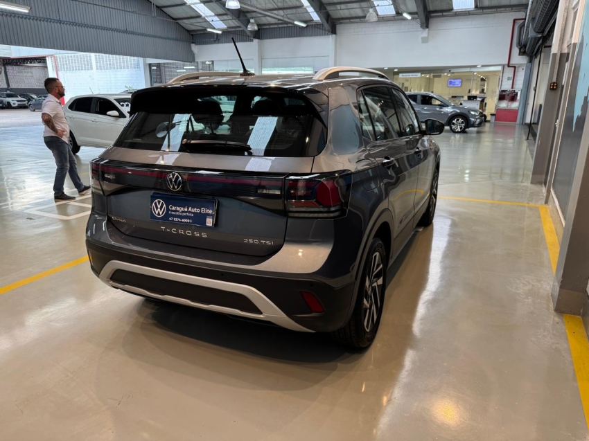 volkswagen t-cross 1.4 250 tsi total flex highline automatico 4p 20255