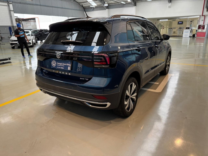 volkswagen t-cross 1.0 200 tsi total flex comfortline automatico 4p 20216