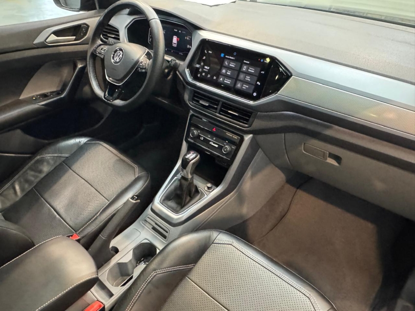 volkswagen t-cross 1.0 200 tsi total flex comfortline automatico 4p 202110