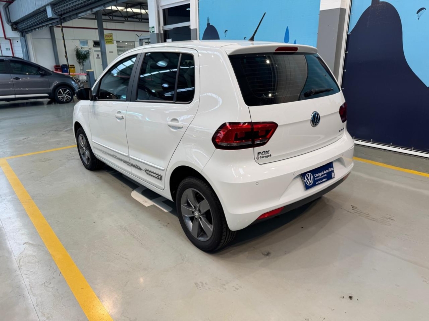 volkswagen fox 1.6 msi total flex connect 4p i-motion automatico 20195