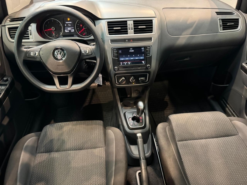 volkswagen fox 1.6 msi total flex connect 4p i-motion automatico 20199