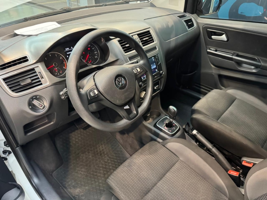 volkswagen fox 1.6 msi total flex connect 4p i-motion automatico 20197